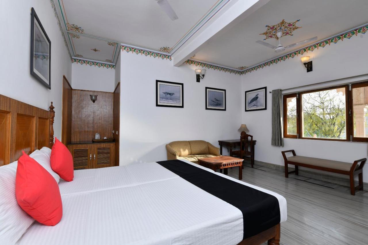 Hotel Sunbird Bharatpur Zewnętrze zdjęcie