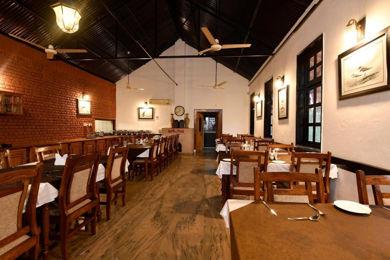 Hotel Sunbird Bharatpur Zewnętrze zdjęcie