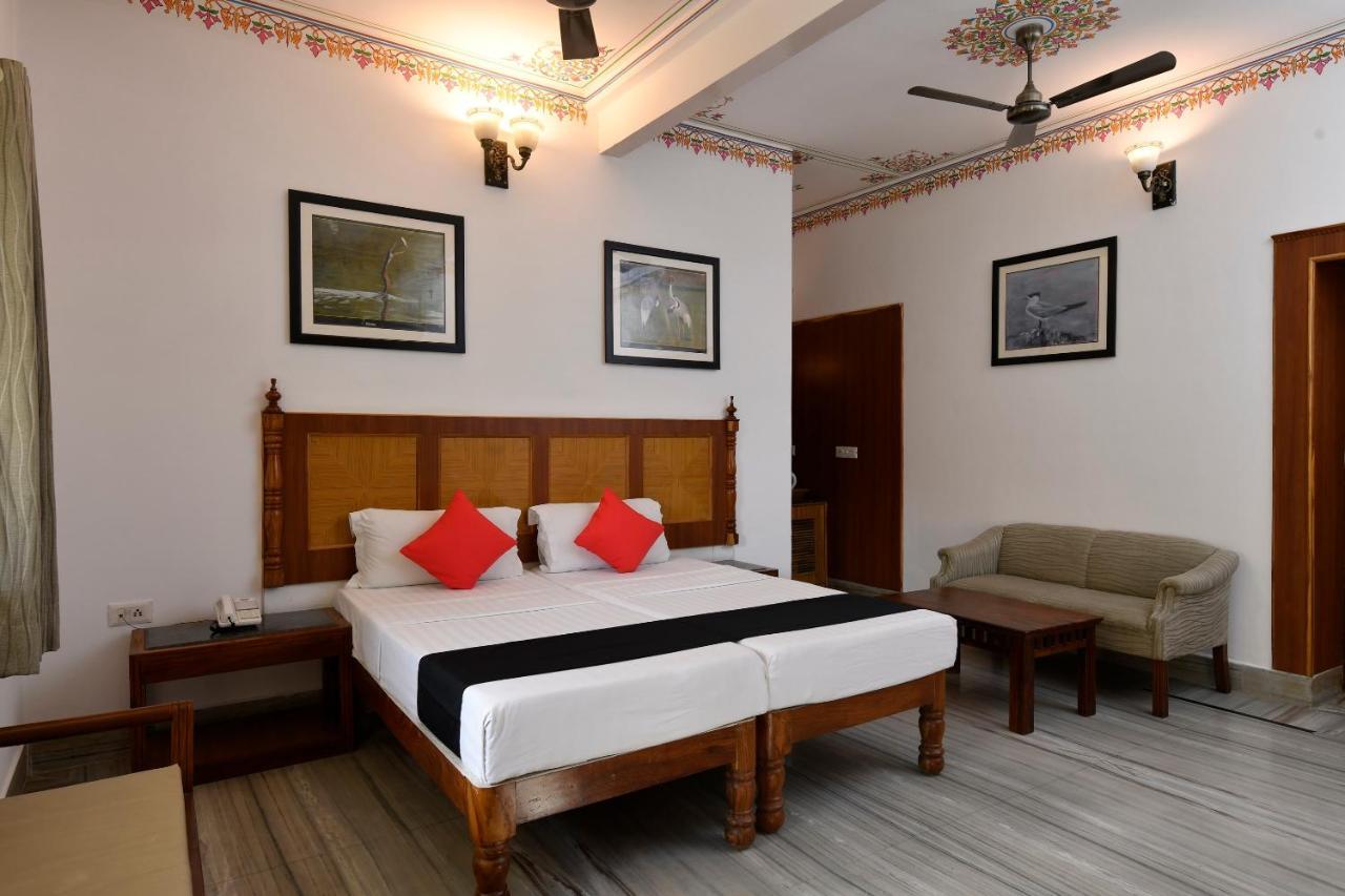 Hotel Sunbird Bharatpur Zewnętrze zdjęcie