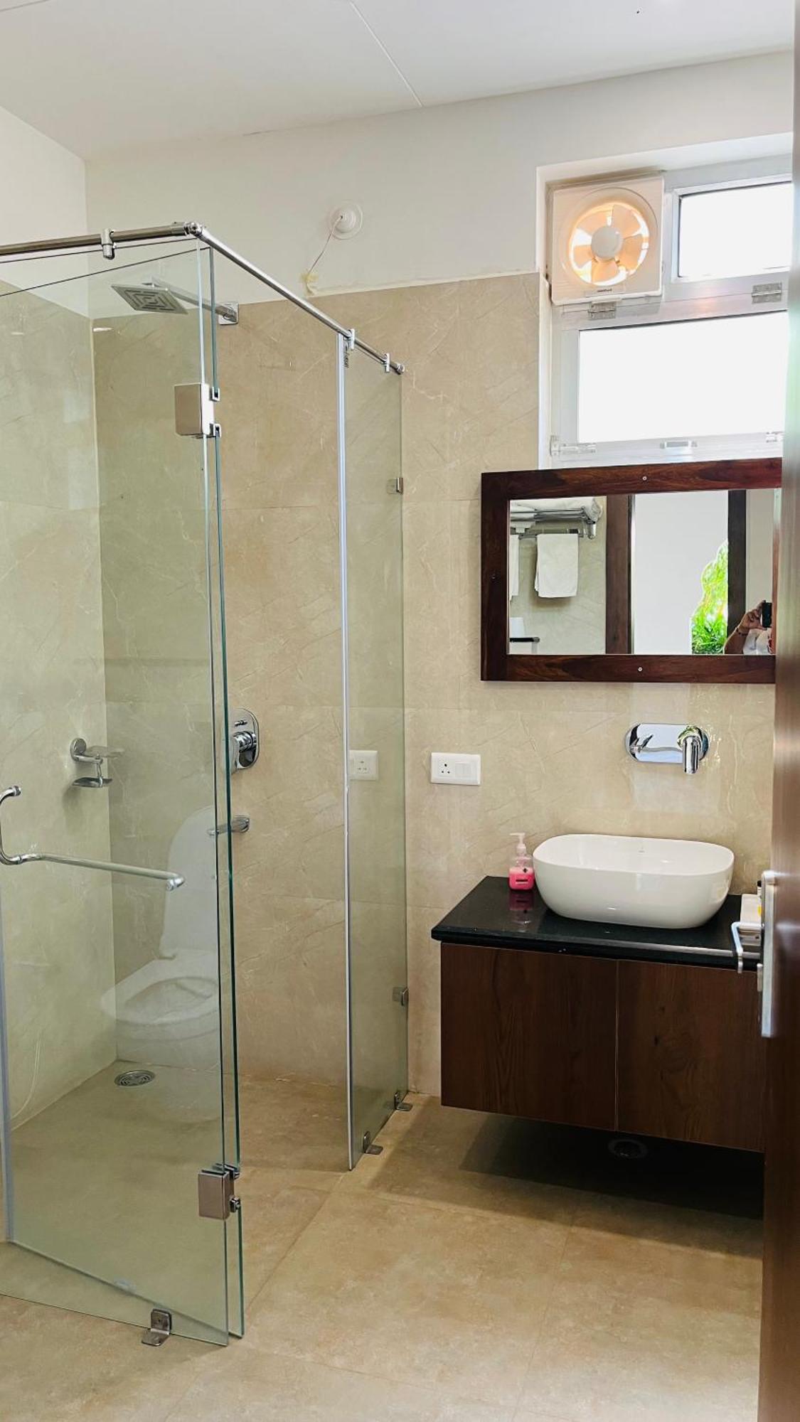 Hotel Sunbird Bharatpur Zewnętrze zdjęcie