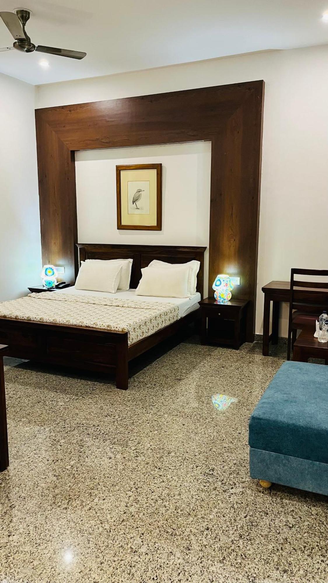 Hotel Sunbird Bharatpur Zewnętrze zdjęcie